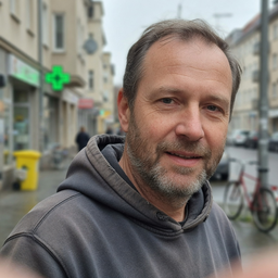 Carsten L.